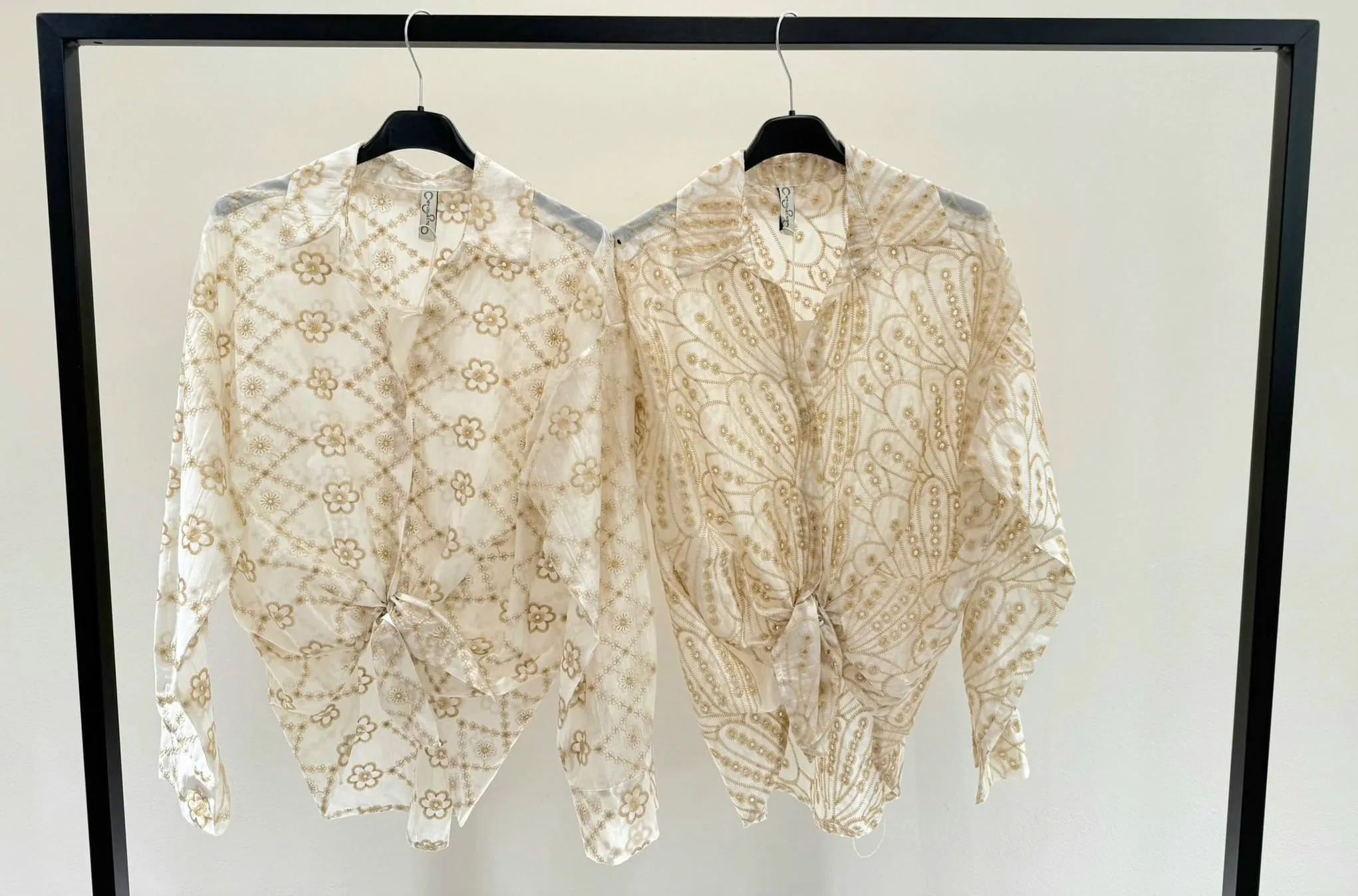 Embroidery Anglaise Tencel High Low Shirt