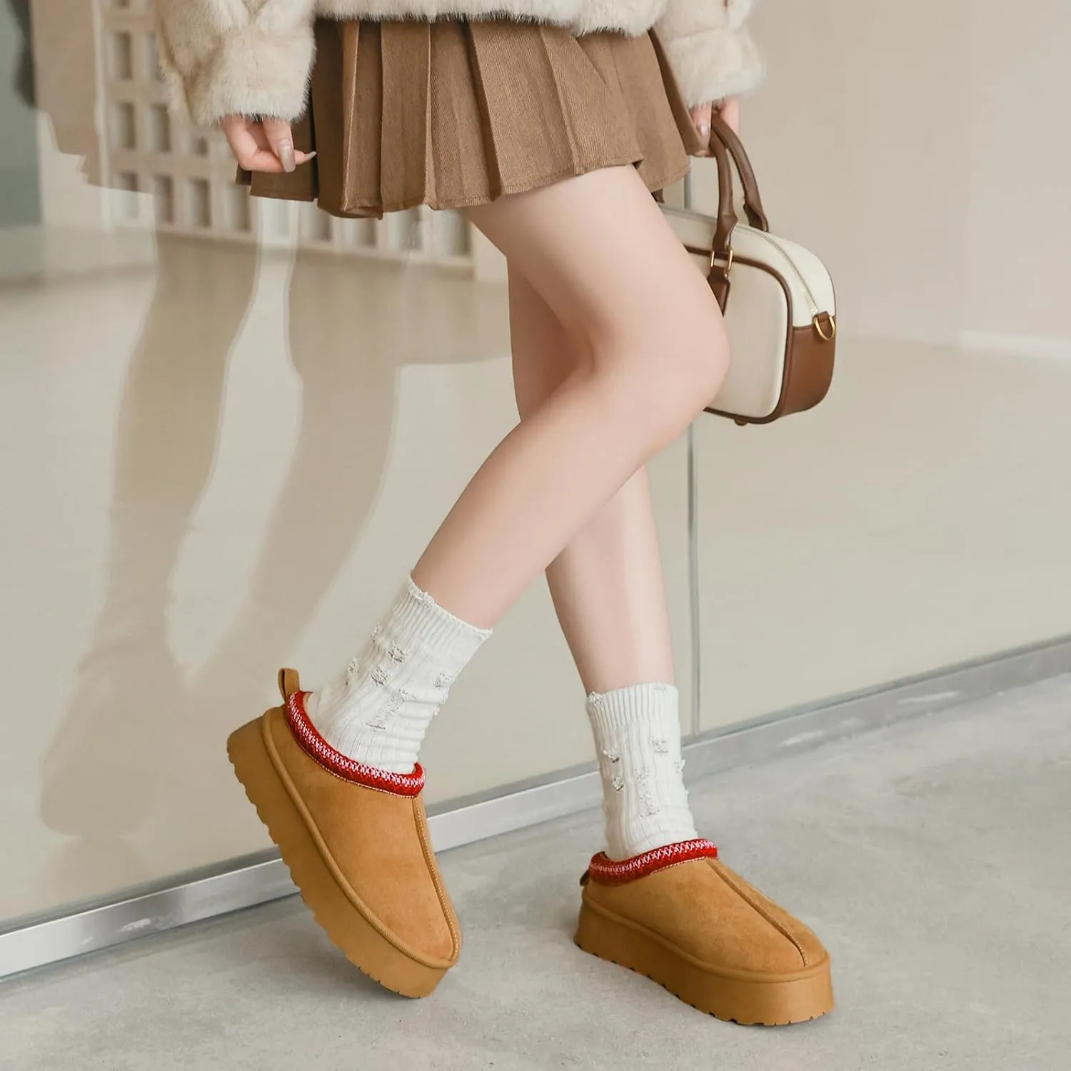 Women's Slippers Platform Boots, Fur Fleece Lined Short Ankle Boots Comfy House Slippers Slip on Winter Mini Boots, Warm Snow Boots for Indoor Outdoor Fall Slippers